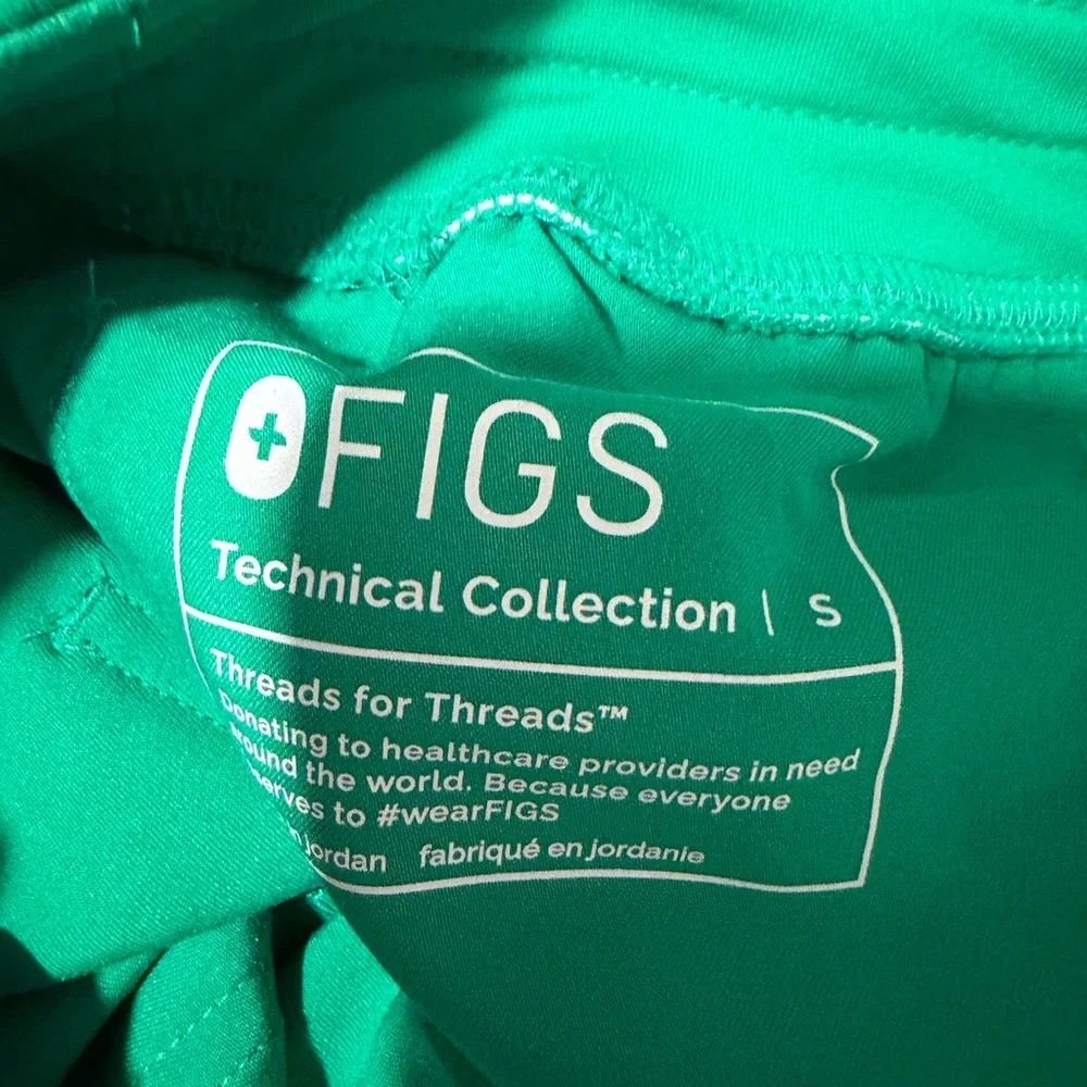 Figs scrub pants. Size small - Picture 5 of 6